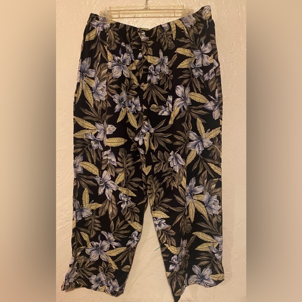 Jones New York capris